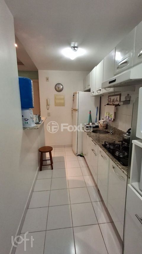 Image 4 - 735086
