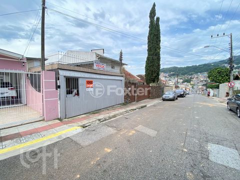 Image 4 - 735111