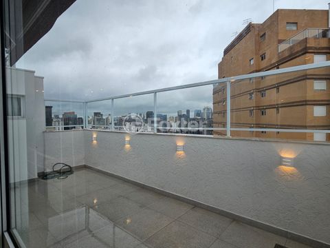 Image 16 - 735831