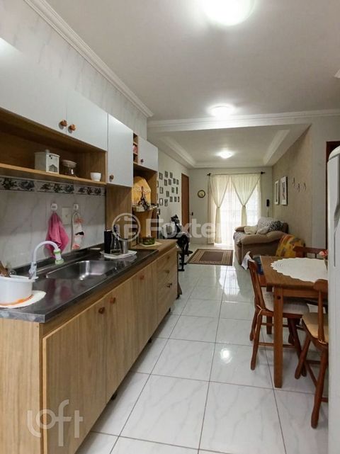 Image 3 - 736042