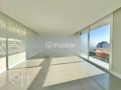 Image 3 - 736250