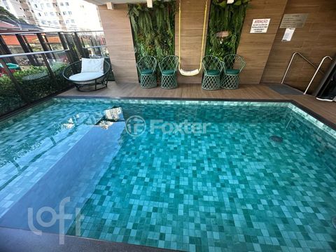 Image 9 - 736593