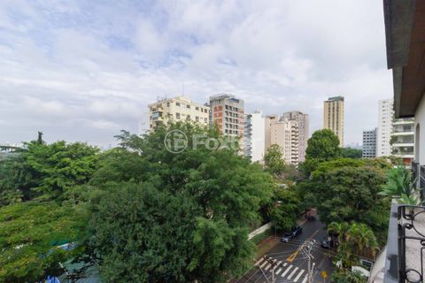 Image 10 - 736740