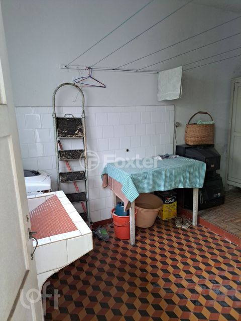 Image 4 - 736774