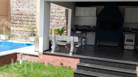 Image 13 - 737140