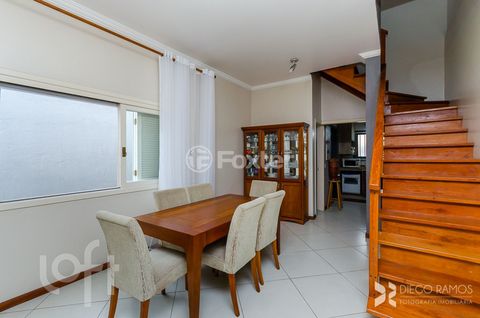 Image 4 - 737326
