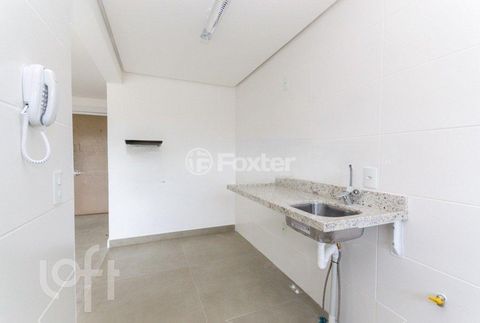 Image 4 - 737430