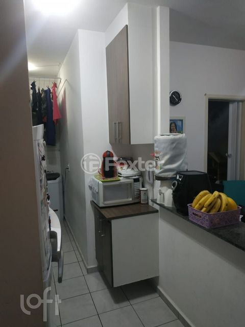 Image 3 - 737842