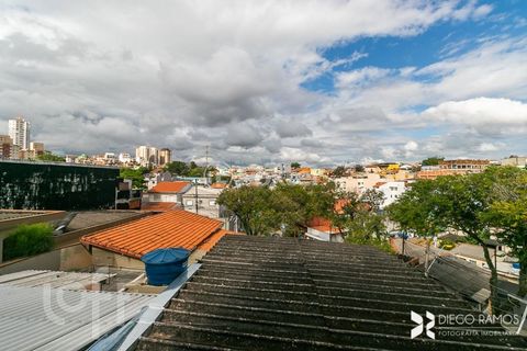 Image 17 - 738167