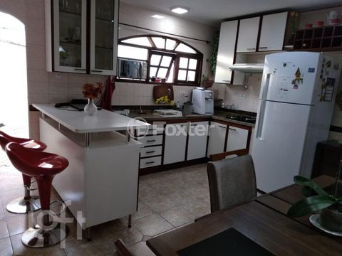 Image 5 - 738283