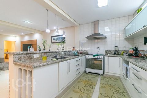 Image 9 - 738336