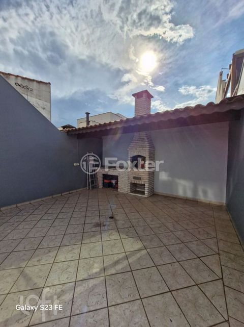 Image 7 - 738600