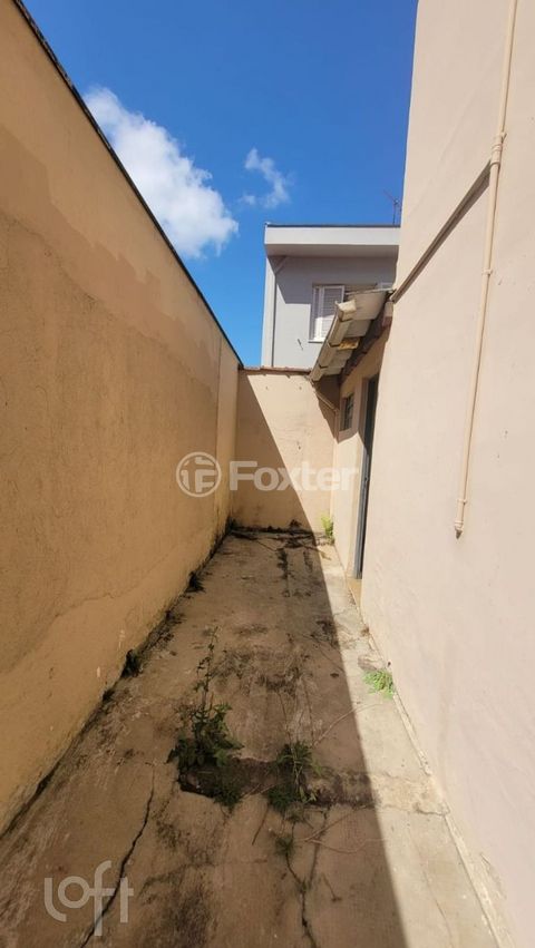 Image 3 - 739210