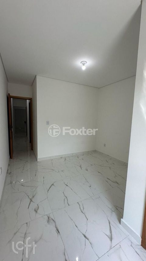 Image 2 - 740076