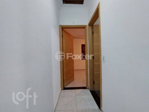 Image 7 - 740548