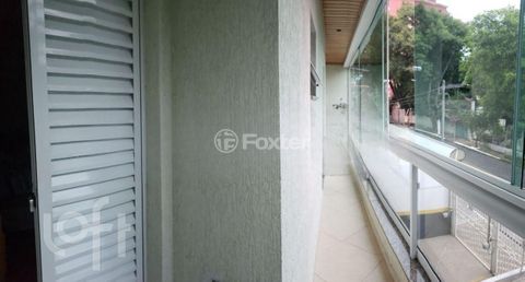 Image 6 - 740705