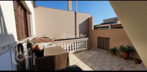 Image 9 - 740870