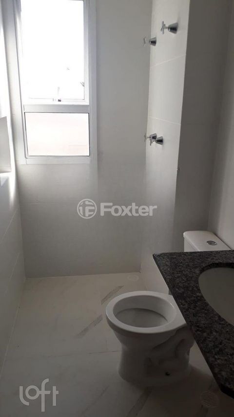 Image 8 - 740921