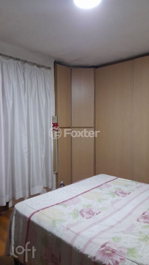 Image 7 - 741617