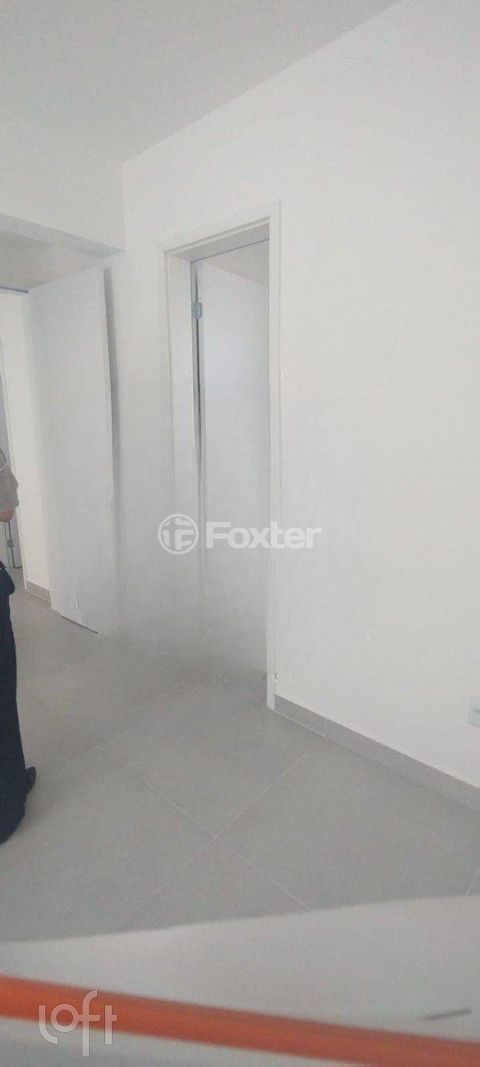 Image 1 - 741700
