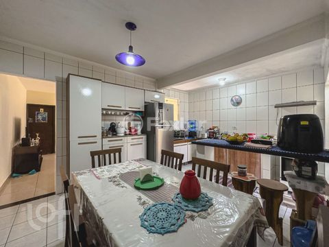 Image 7 - 742354