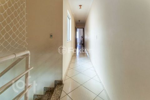 Image 15 - 744441