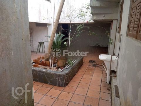 Image 4 - 744549