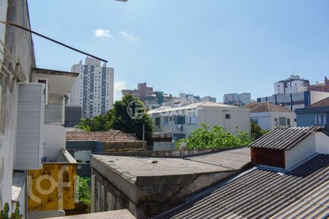 Image 9 - 744568