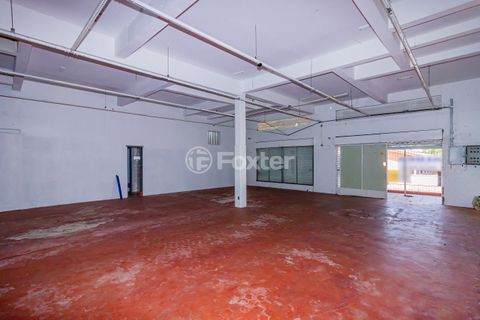 Image 8 - 744631