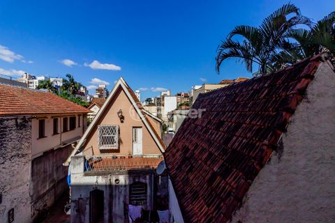 Image 11 - 744782