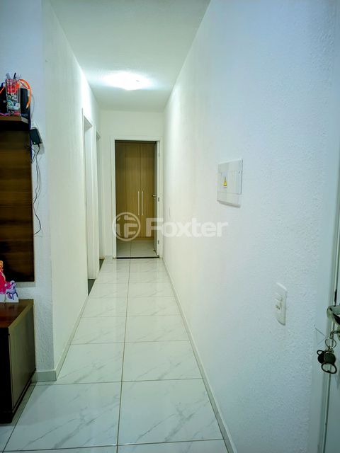 Image 4 - 745330