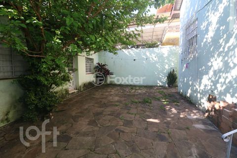 Image 10 - 745430