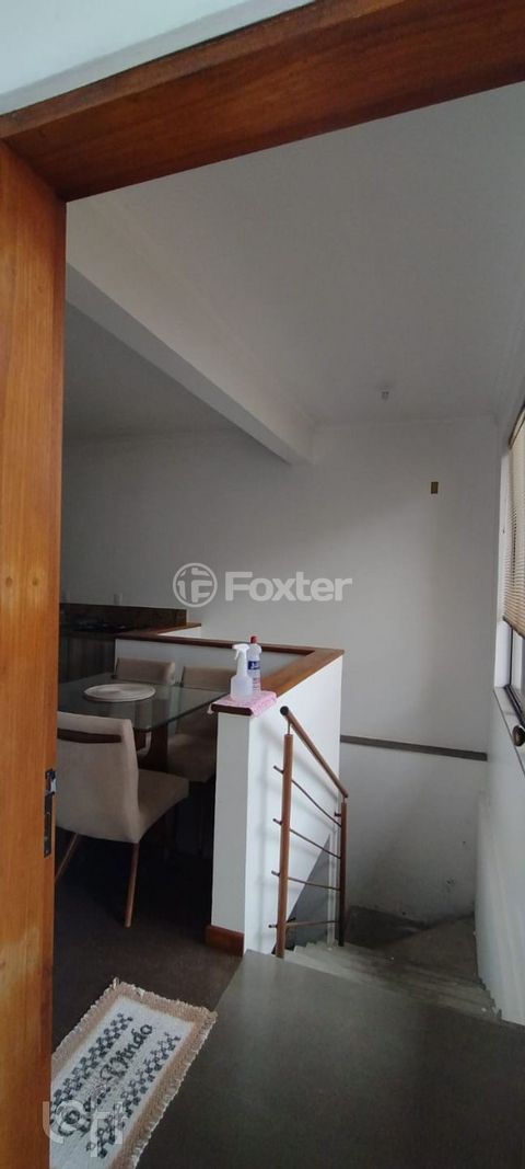 Image 7 - 745431