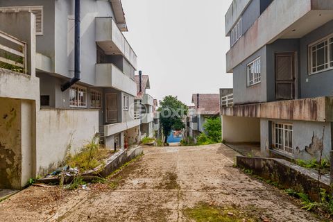 Image 9 - 745961