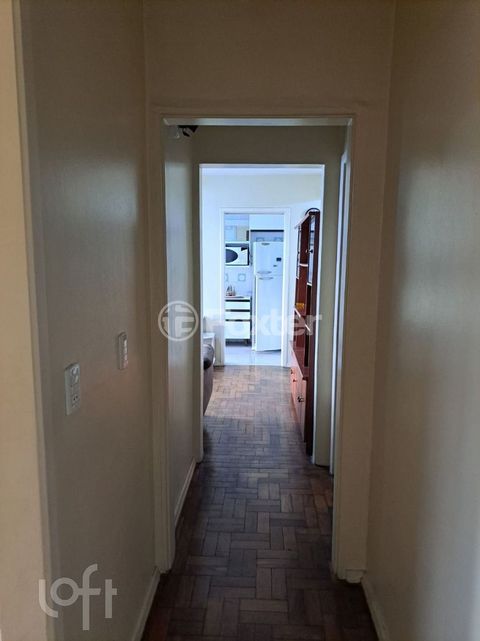 Image 7 - 746750