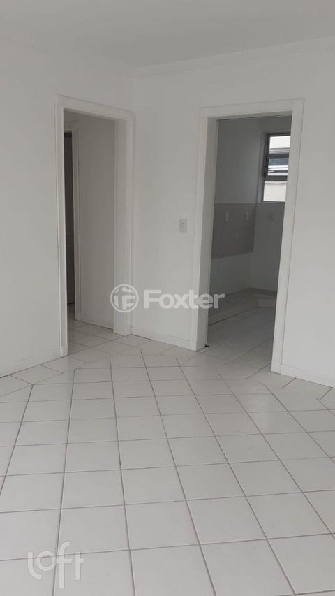 Image 2 - 746942