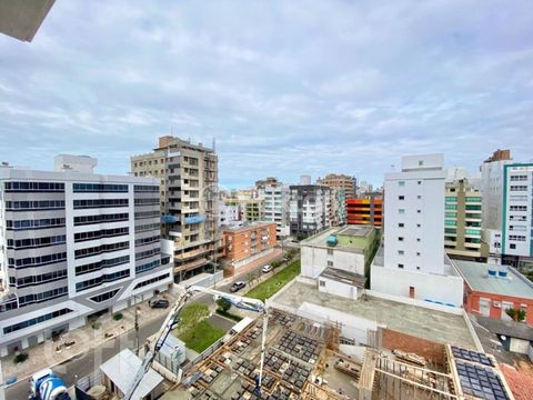 Image 7 - 747588