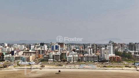 Image 9 - 748066