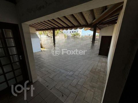 Image 3 - 748380