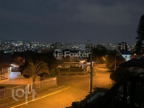 Image 7 - 748553