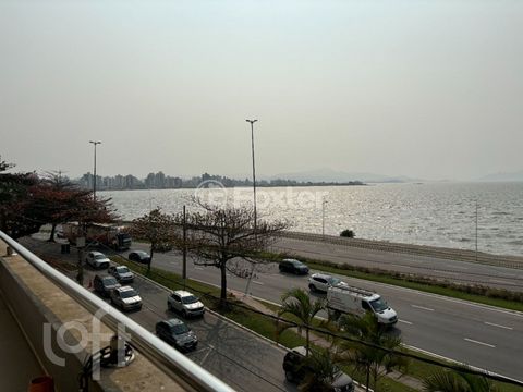 Image 4 - 748673