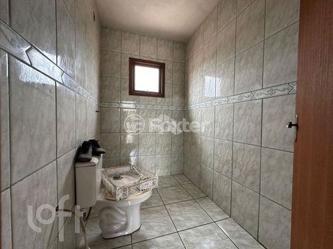 Image 8 - 748756