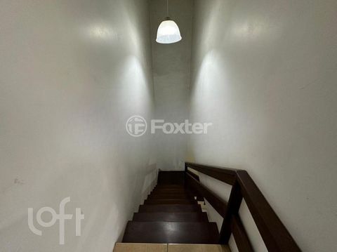 Image 11 - 748756