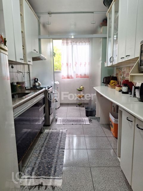 Image 5 - 748808