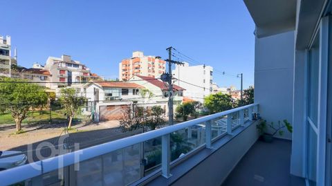 Image 4 - 749091