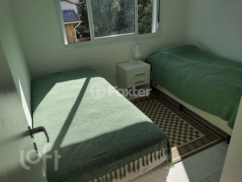 Image 9 - 749151