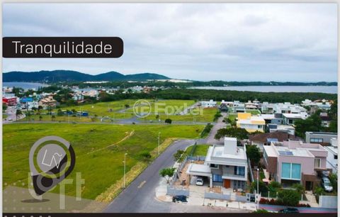 Image 6 - 749178