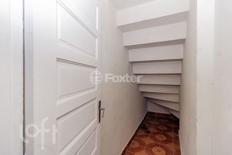 Image 3 - 749300