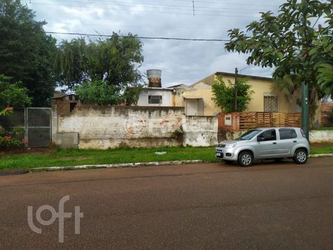Image 17 - 749347