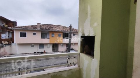 Image 5 - 750359